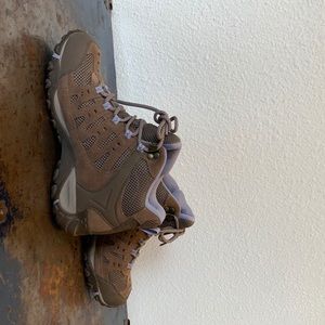 Merrill hiking boots